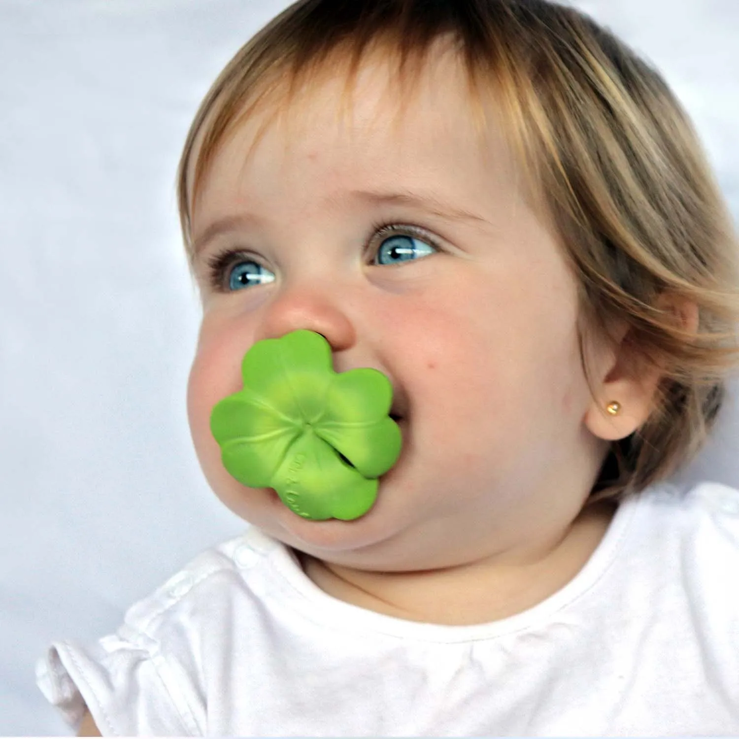 Eli the Clover Mini Baby Teether