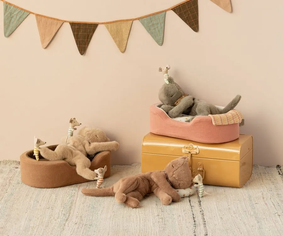 Maileg | Sleepy Kitten Plush - Nougat