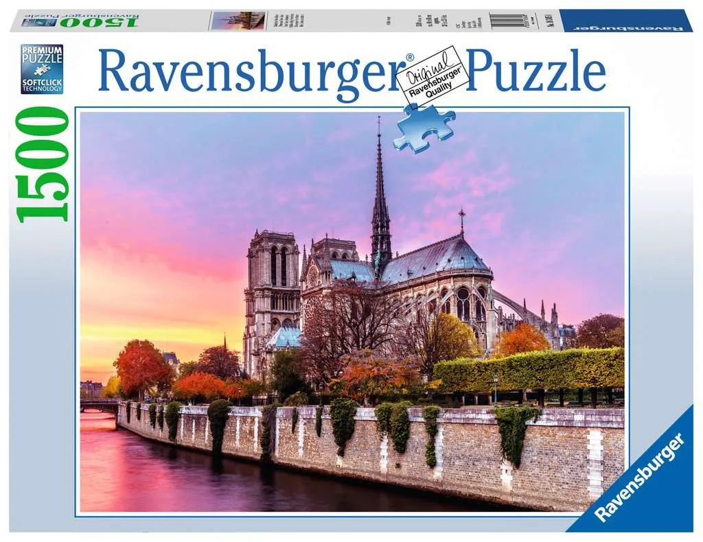 Picturesque Notre Dame 1500 Piece Puzzle