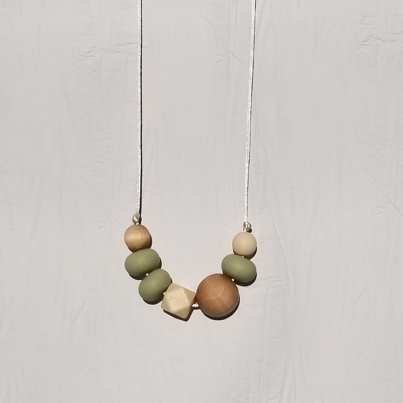 Silicone Teething Necklace for Mom by Hart & Arrow